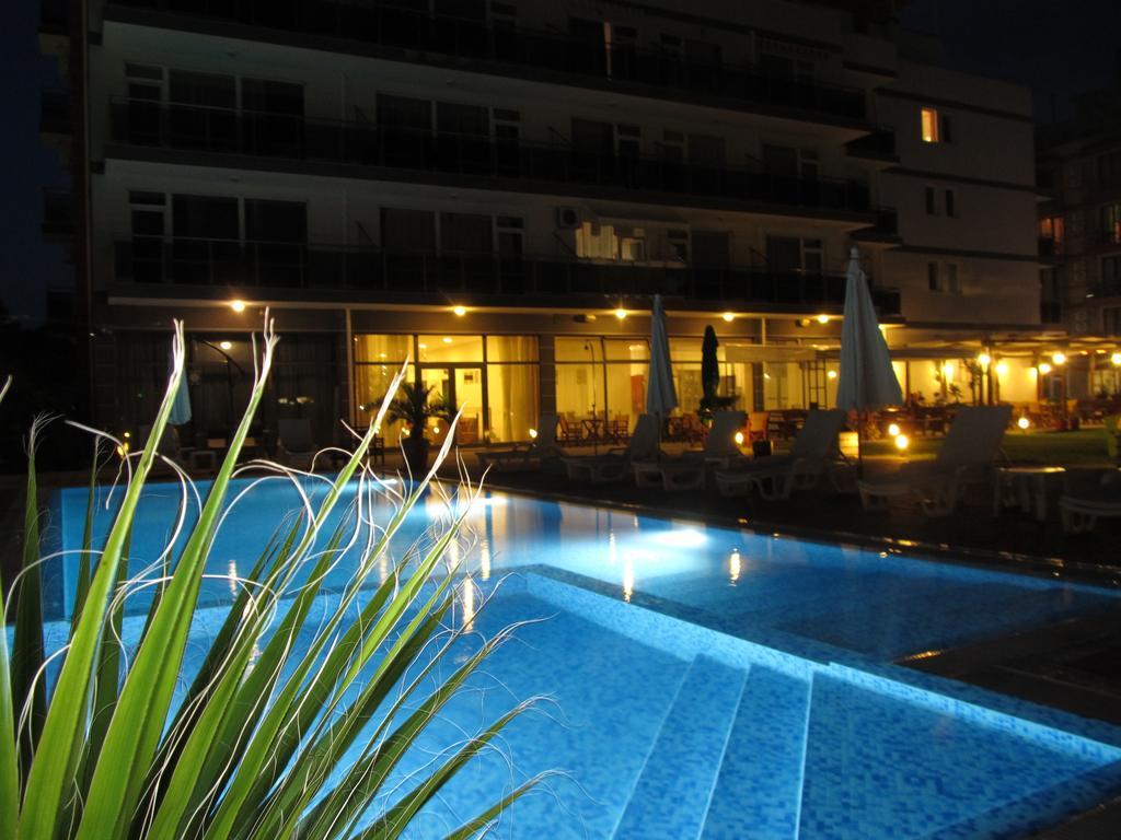 Aparthotel Cote D'Azure Sunny Beach Exterior photo