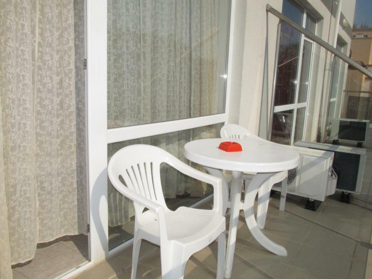 Aparthotel Cote D'Azure Sunny Beach Exterior photo